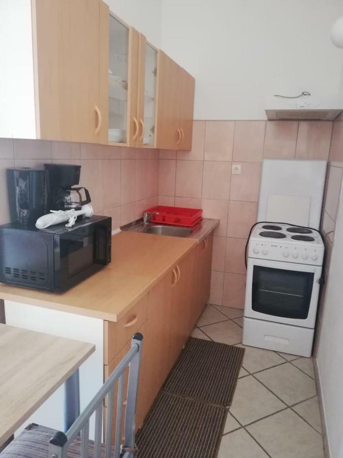 Sandra Vir Kültér fotó